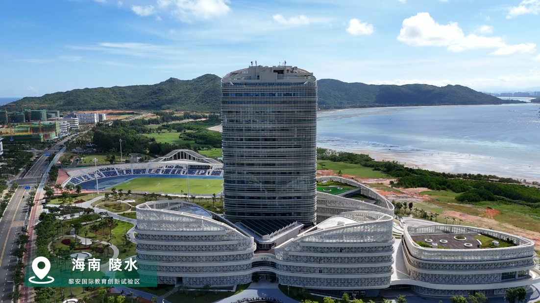 行進中國︱民族特色搭橋梁 這個圖書館不一般